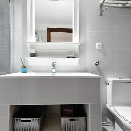 Casita Auxilia Bajo