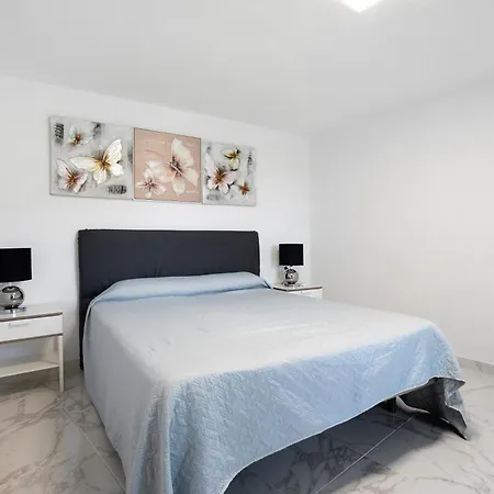 Casita Auxilia Bajo Feriehus *