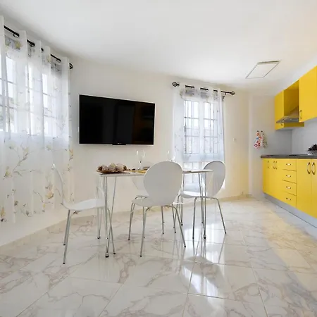 Feriehus Casita Auxilia Bajo